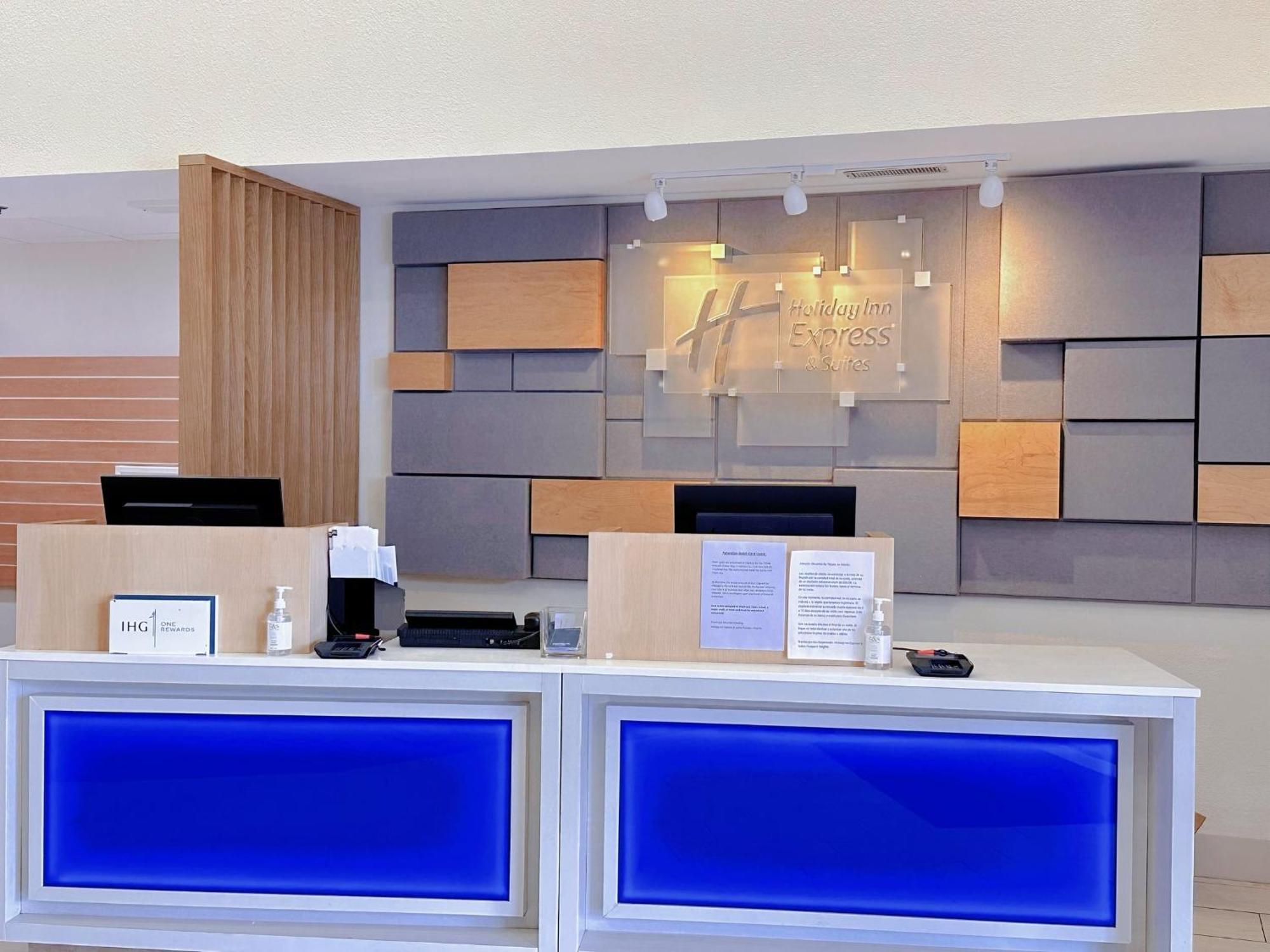 Holiday Inn Express & Suites - Prospect Heights By Ihg Eksteriør bilde
